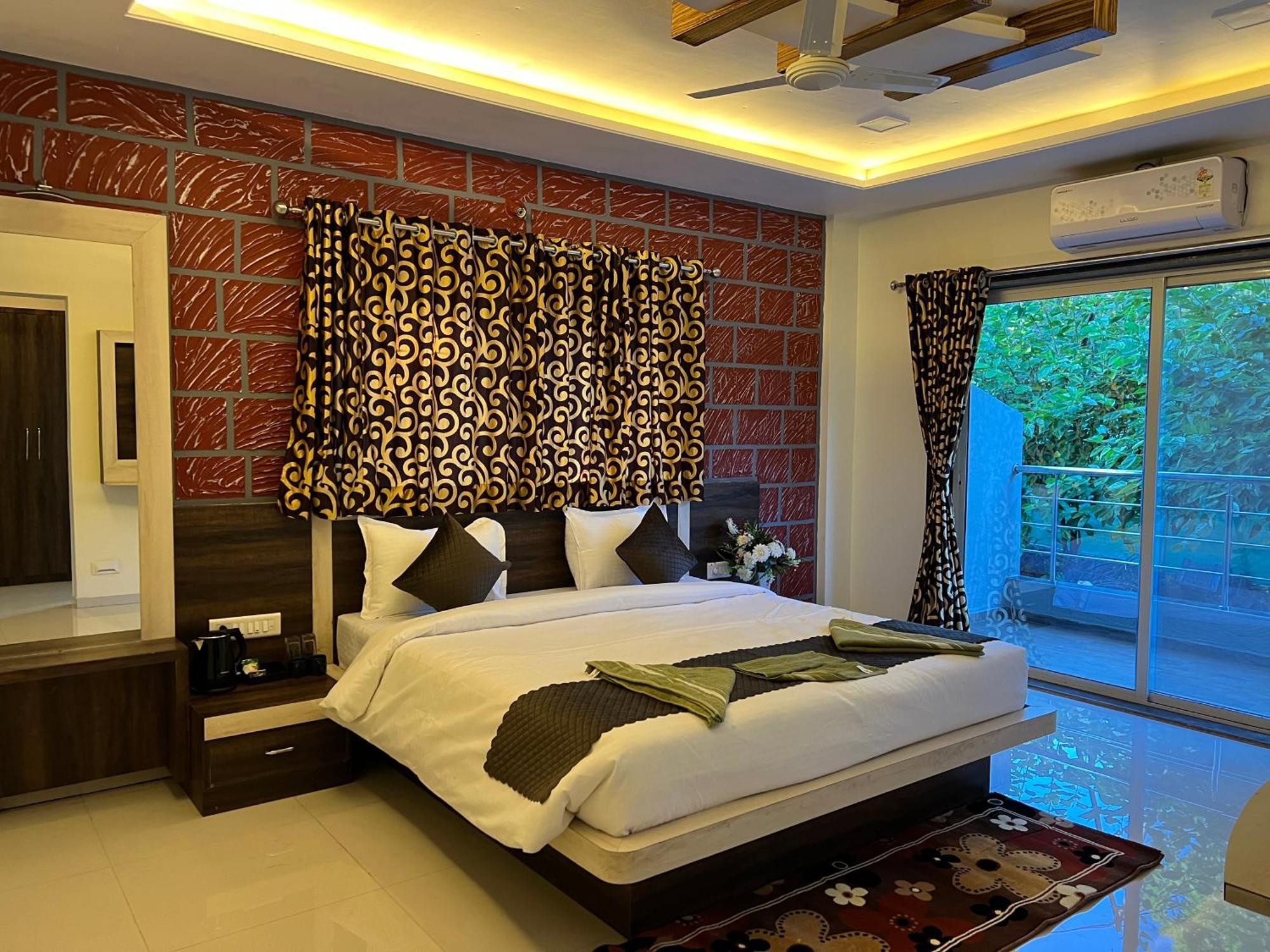 Hotel Shriyan Mahābaleshwar Exteriör bild
